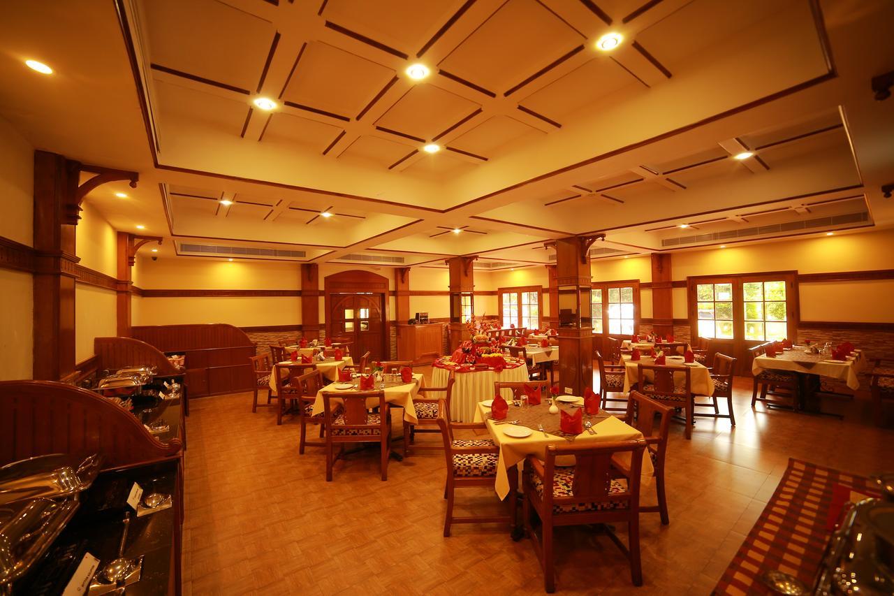 Quality Airport Hotels Nedumbassery Extérieur photo