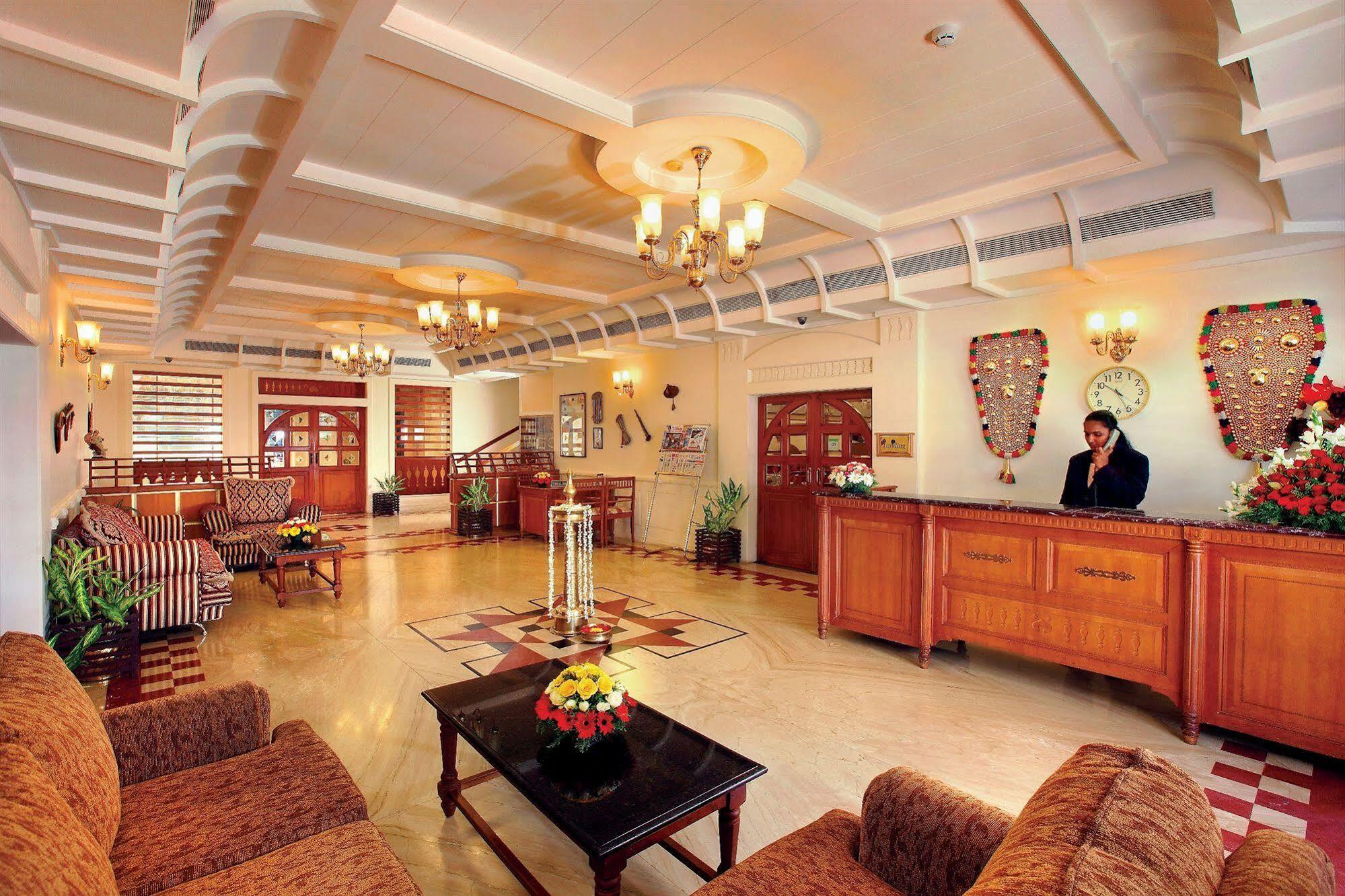 Quality Airport Hotels Nedumbassery Extérieur photo